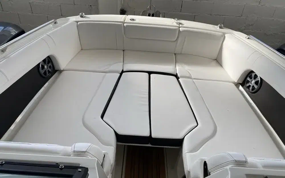 slider 11 Sea Ray SDX 270