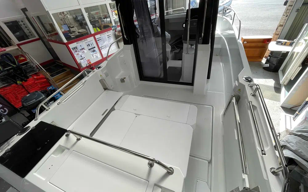 slider 5 Jeanneau Merry Fisher 695