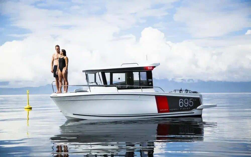 slider 8 Jeanneau Merry Fisher 695