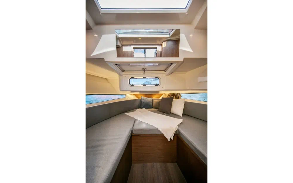 slider 3 Jeanneau Merry Fisher 895