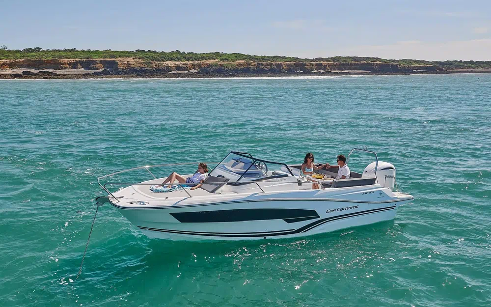 slider 0 Jeanneau Cap Camarat 7.5 WA