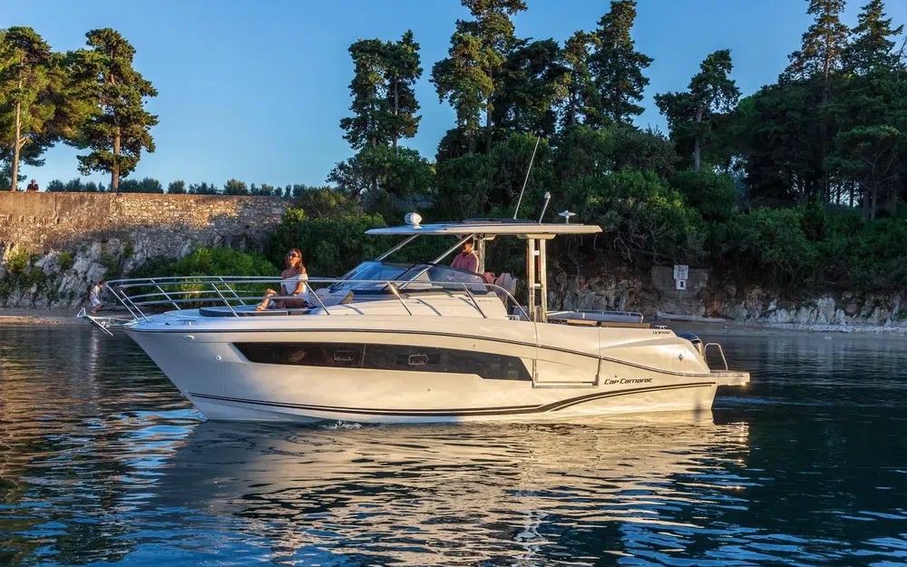 slider 2 Jeanneau Cap Camarat 10.5 WACap Camarat 10.5 Wa Serie 2