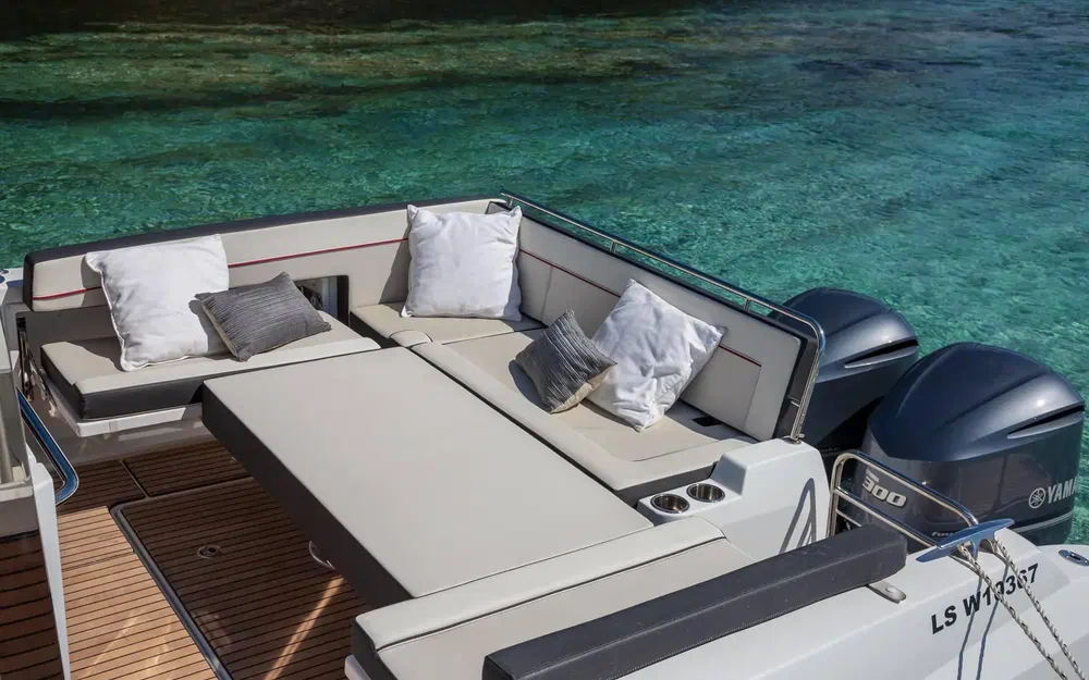 slider 5 Jeanneau Cap Camarat 10.5 WA