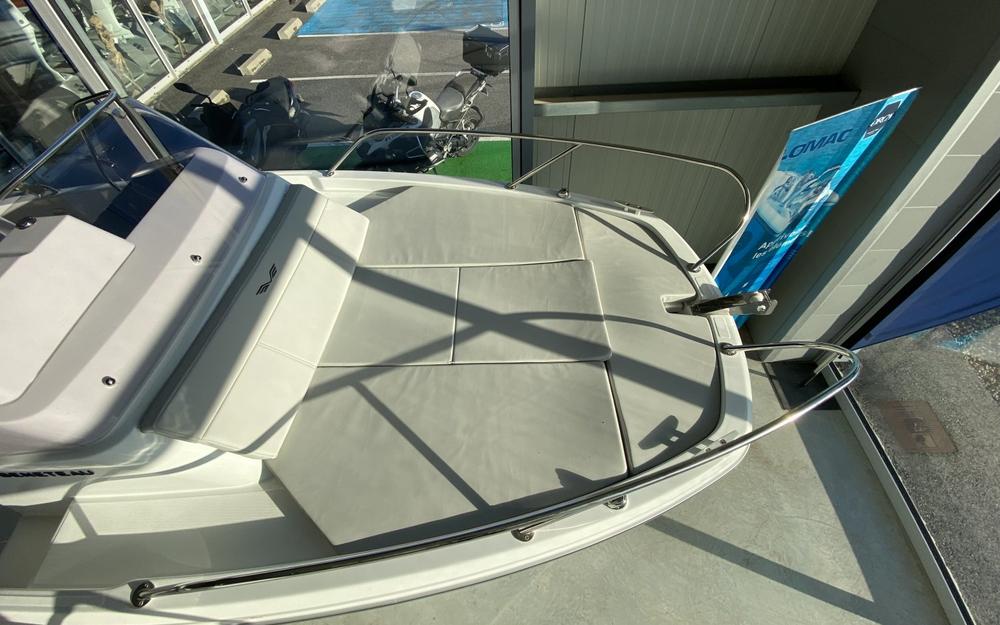 slider 3 Beneteau Flyer 6 SUNdeck