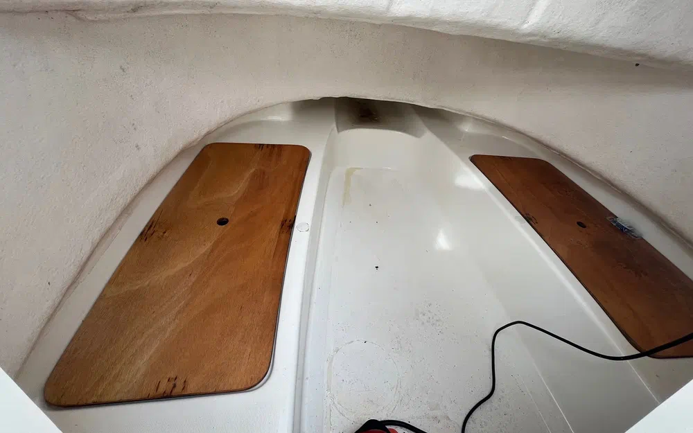 slider 11 Beneteau Flyer 550
