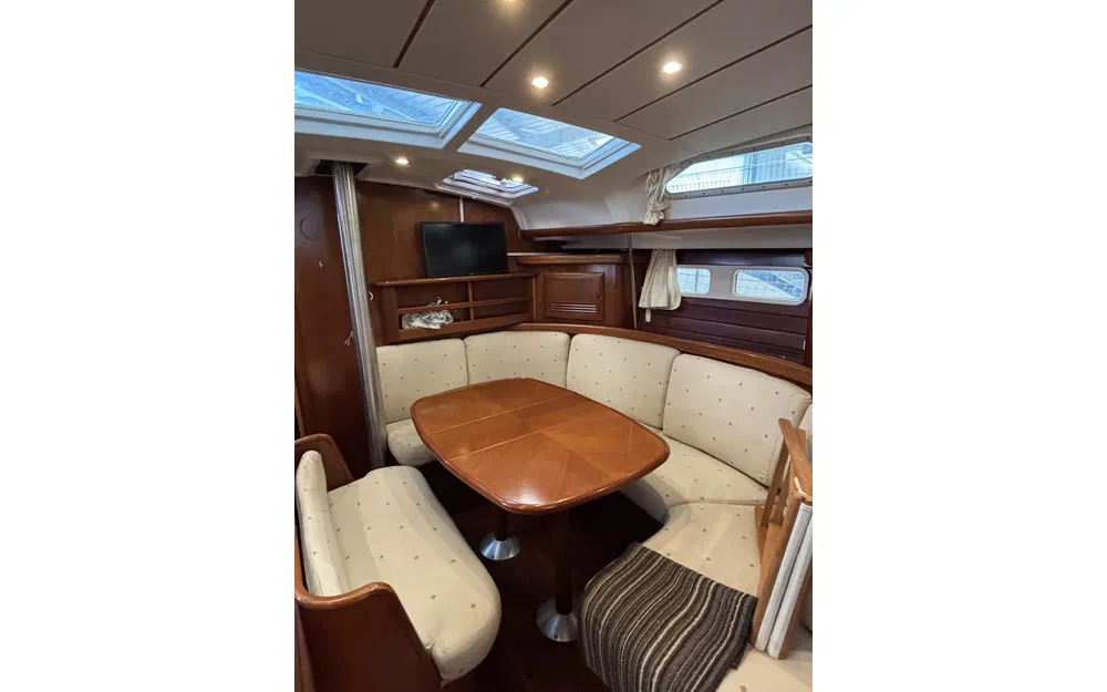 slider 14 Beneteau Oceanis 423