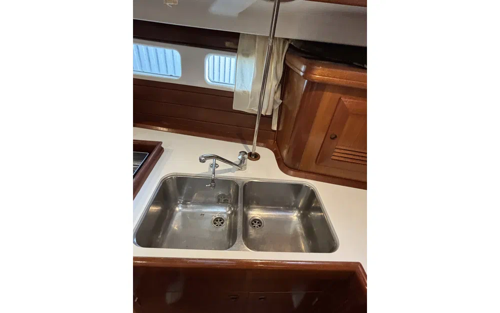 slider 19 Beneteau Oceanis 423