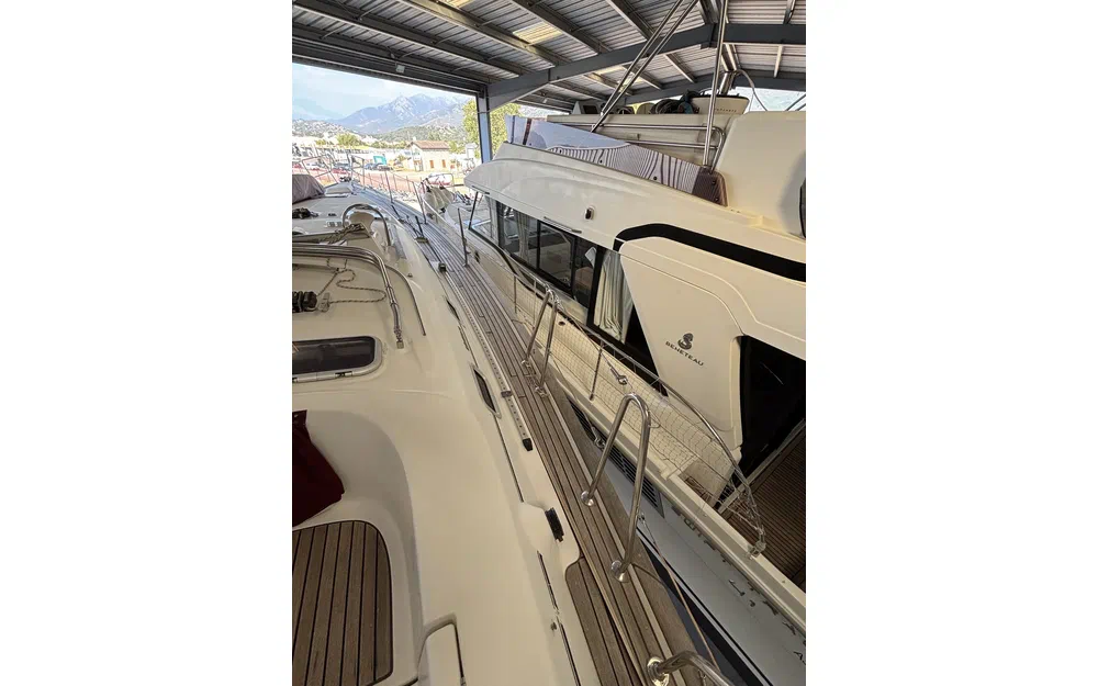 slider 24 Beneteau Oceanis 423