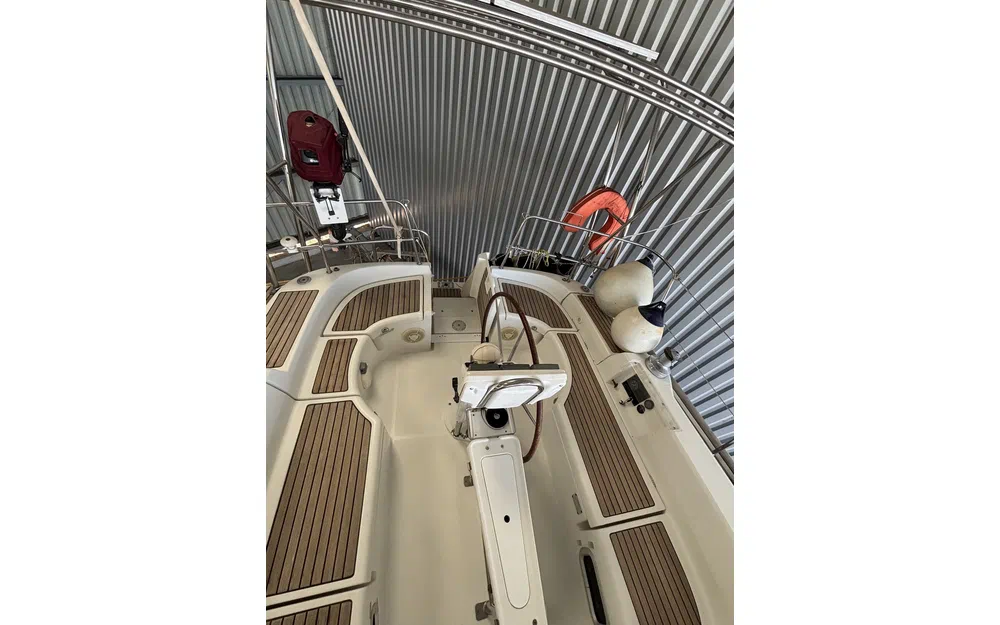 slider 25 Beneteau Oceanis 423