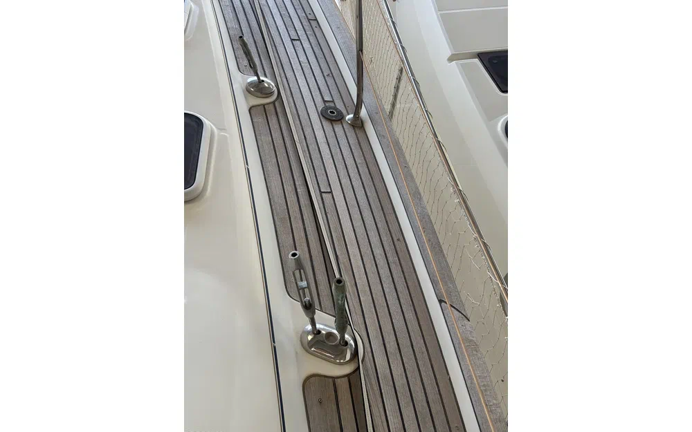 slider 26 Beneteau Oceanis 423