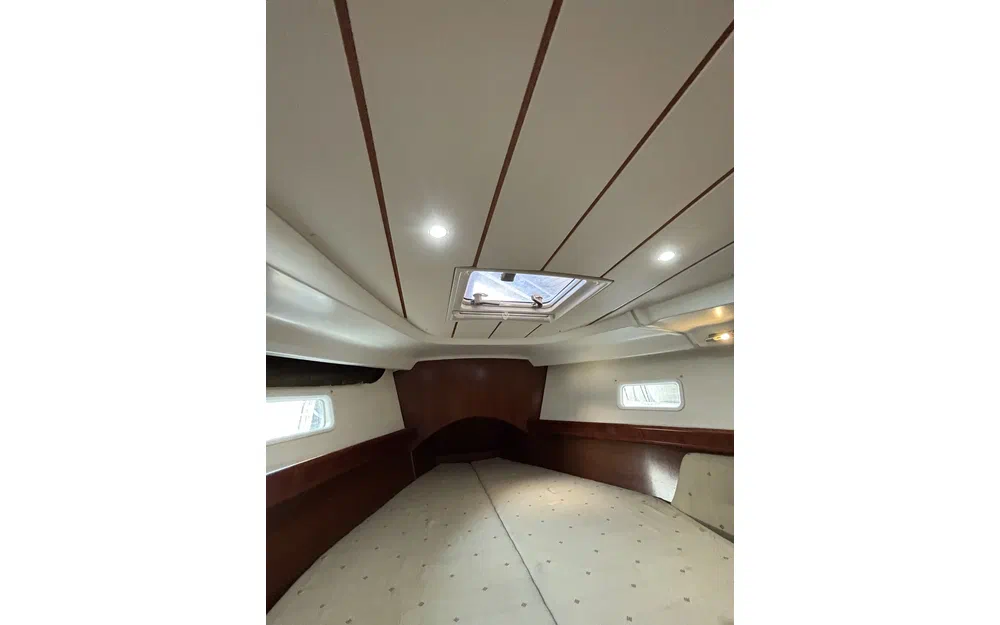 slider 6 Beneteau Oceanis 423