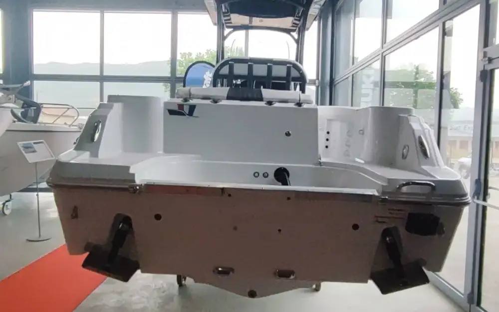 slider 24 Wellcraft Fisherman 242