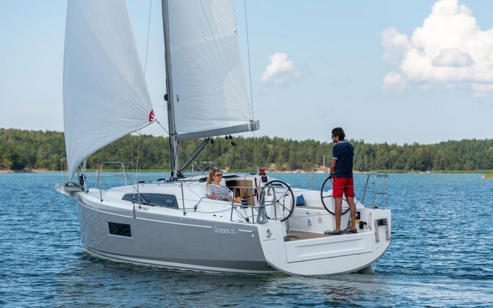 slider 0 Beneteau Oceanis 30.1