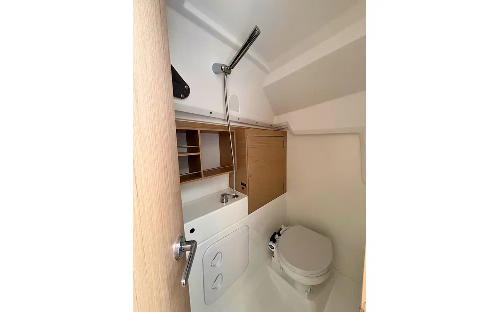 slider 15 Beneteau Oceanis 30.1
