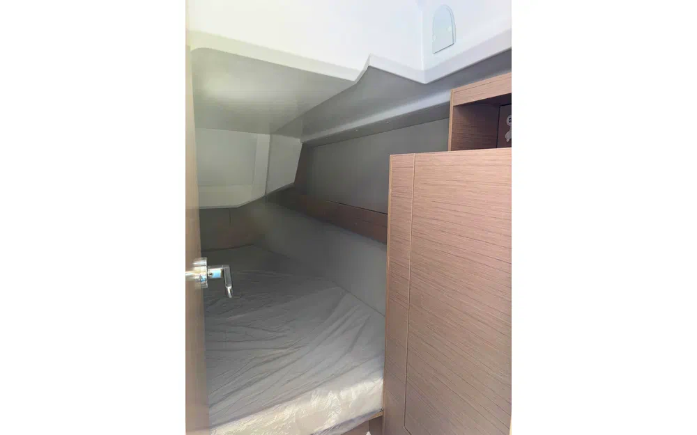 slider 18 Beneteau Oceanis 30.1