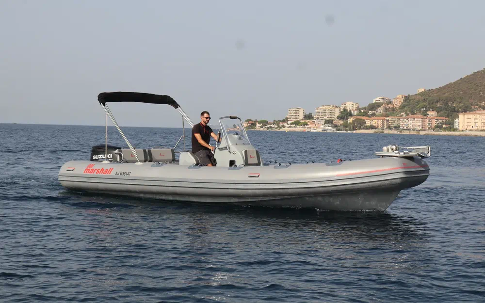slider 15 Marshall M6 Touring