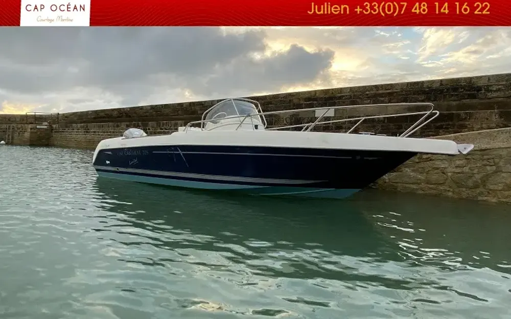 JeanneauCap Camarat 705