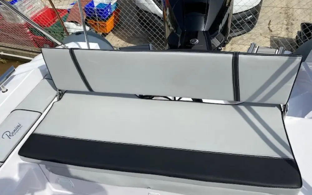slider 13 Ranieri Cayman 23 Sport Touring