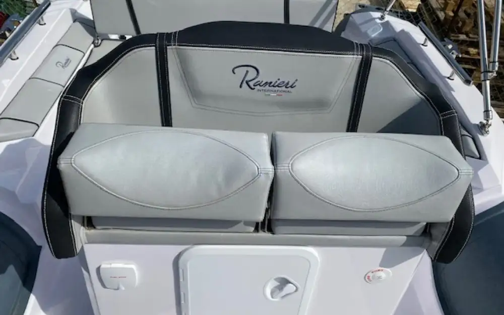 slider 29 Ranieri Cayman 23 Sport Touring