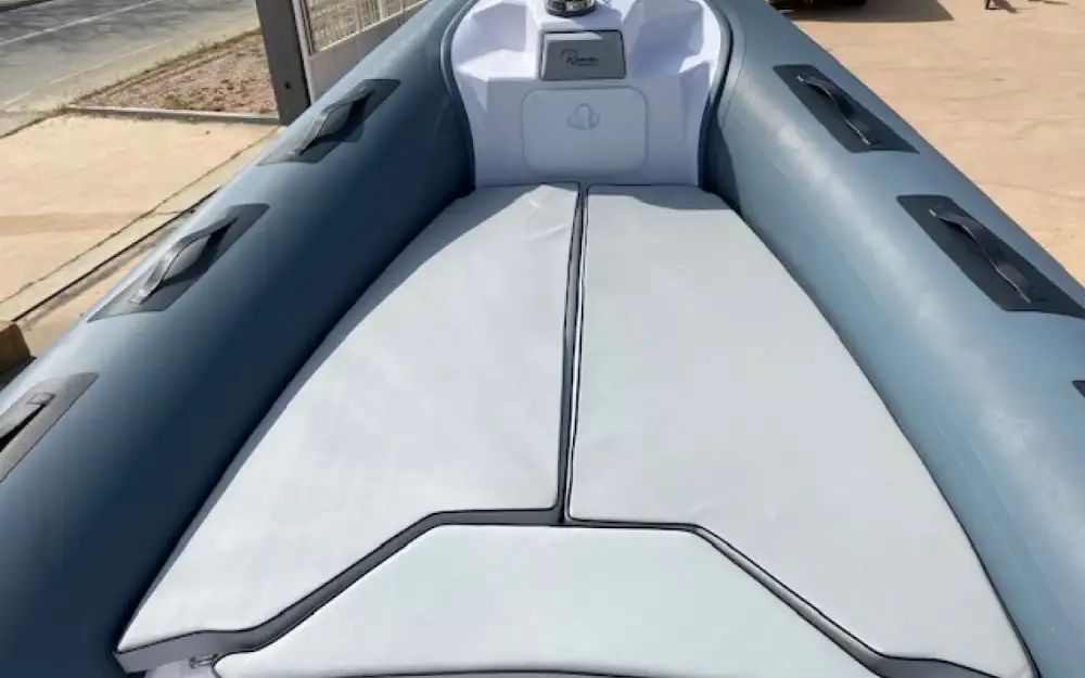 slider 32 Ranieri Cayman 23 Sport Touring
