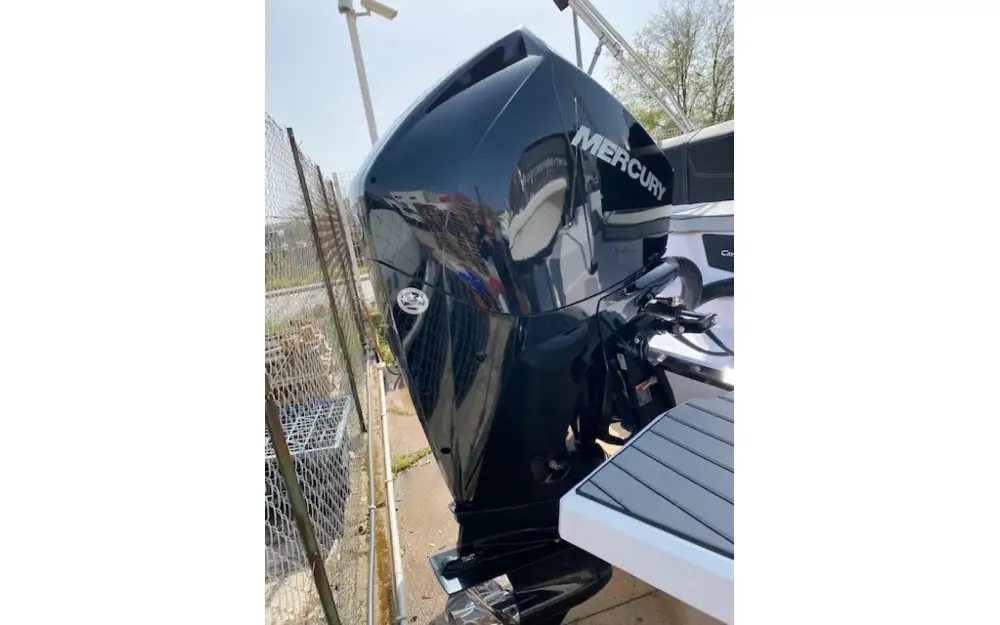 slider 6 Ranieri Cayman 23 Sport Touring