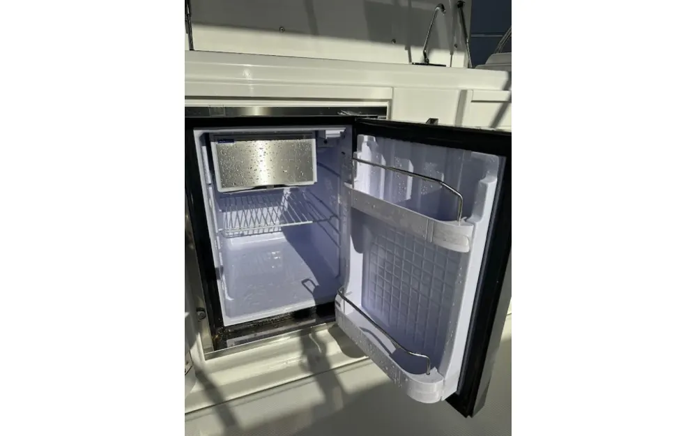 slider 12 Jeanneau Cap Camarat 9.0 CC