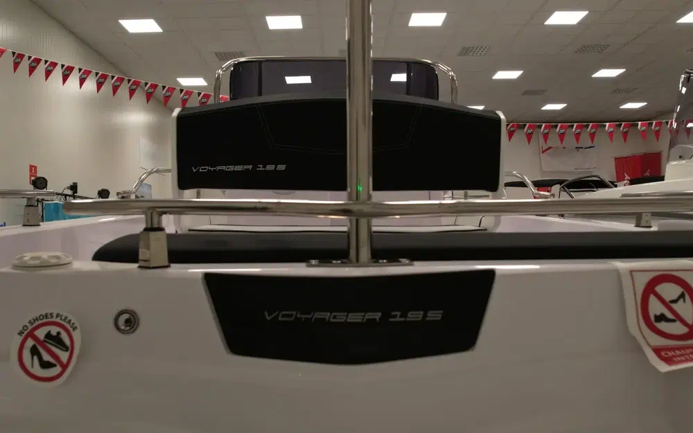 slider 13 Ranieri Voyager 19 S