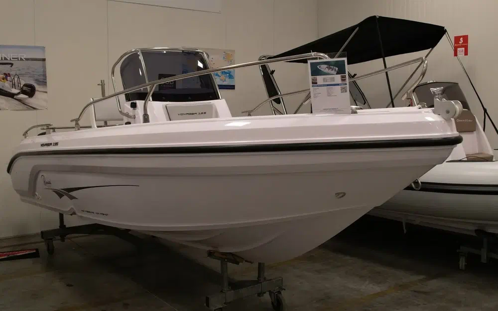 slider 18 Ranieri Voyager 19 S