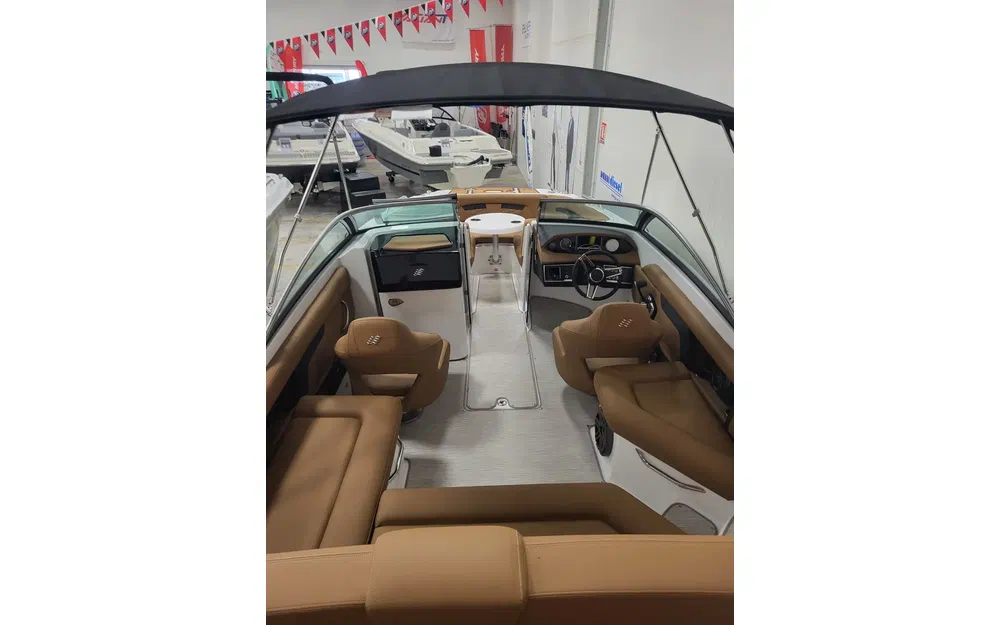 slider 3 Four Winns HD3