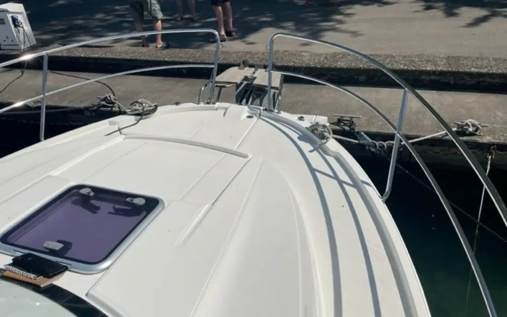 slider 3 Jeanneau Merry Fisher 895