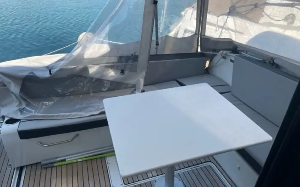 slider 8 Jeanneau Merry Fisher 895