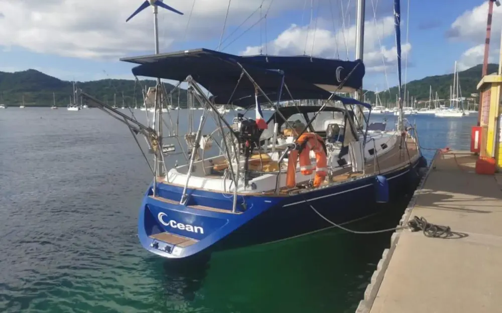 Comar YachtsGenesi 43