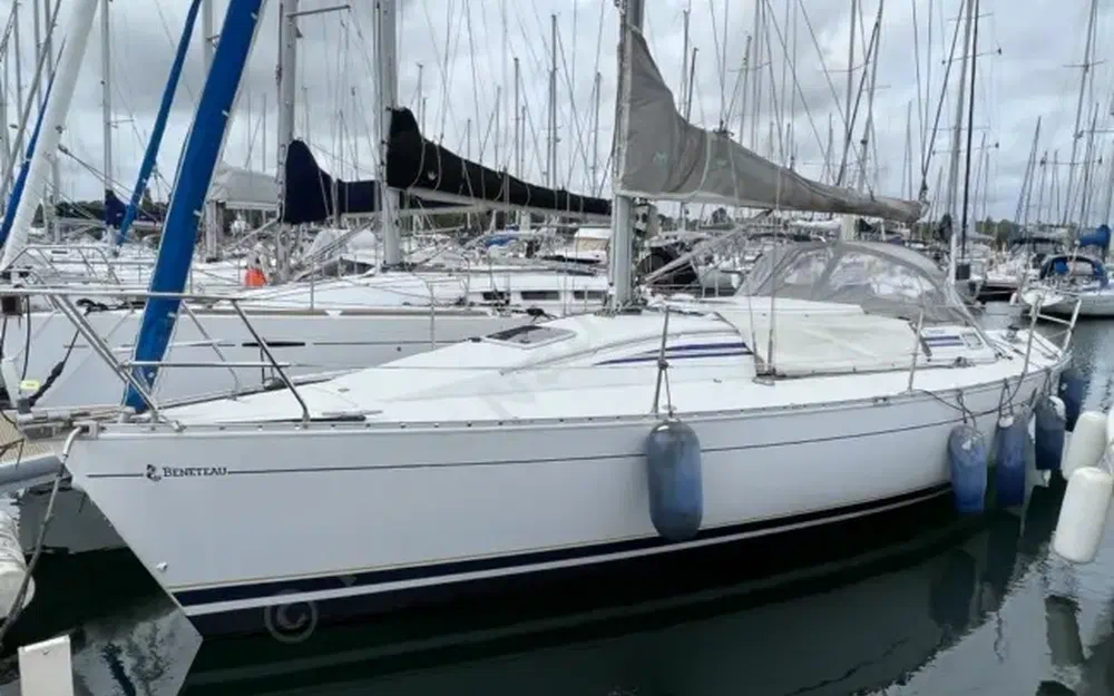 BeneteauFirst 35