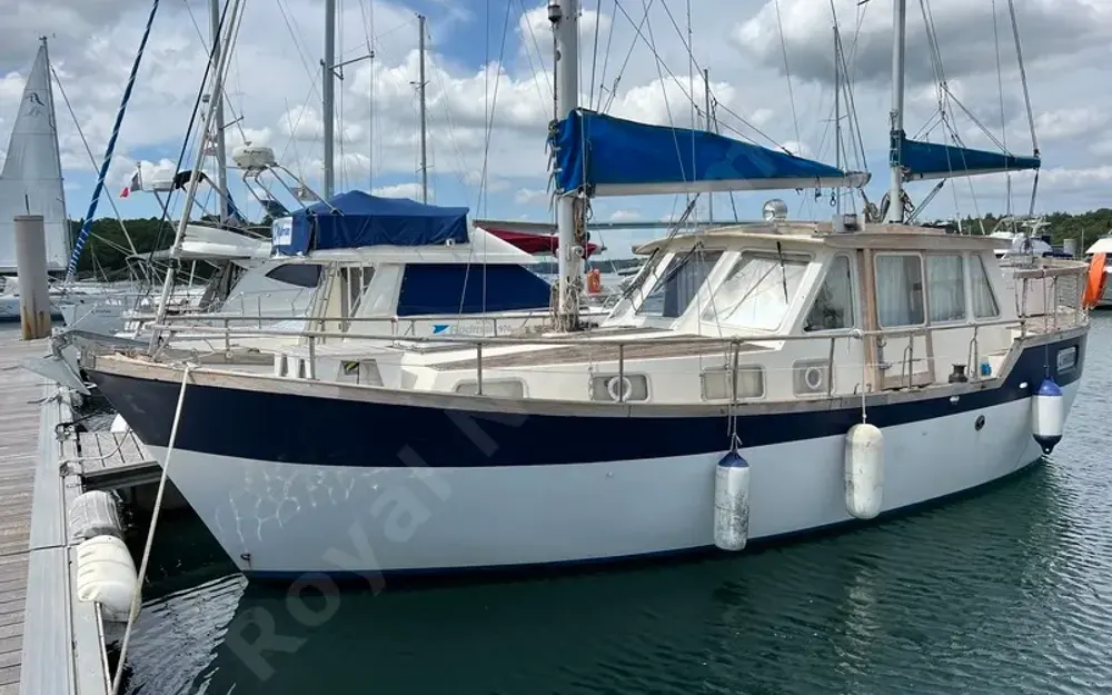 Siltala YachtsNauticat 33