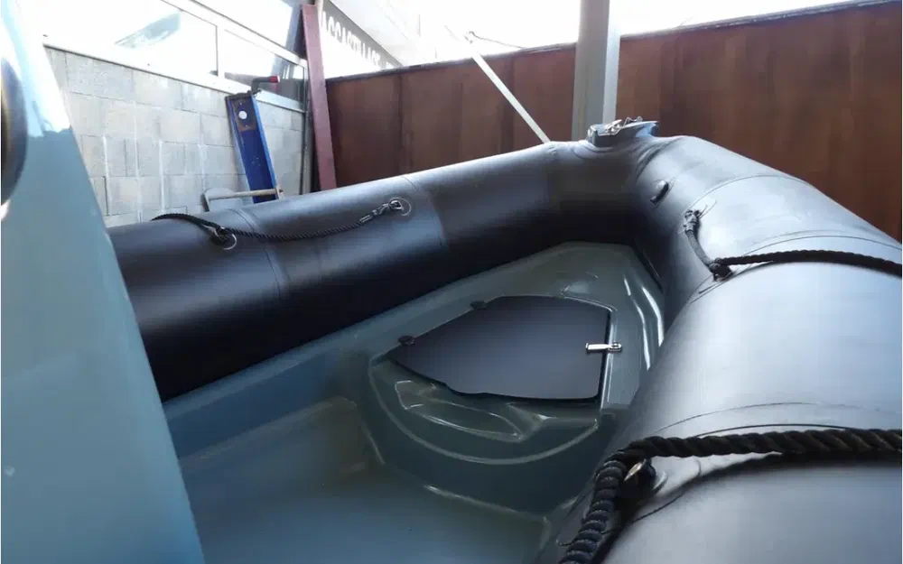 slider 6 Bombard Explorer 600