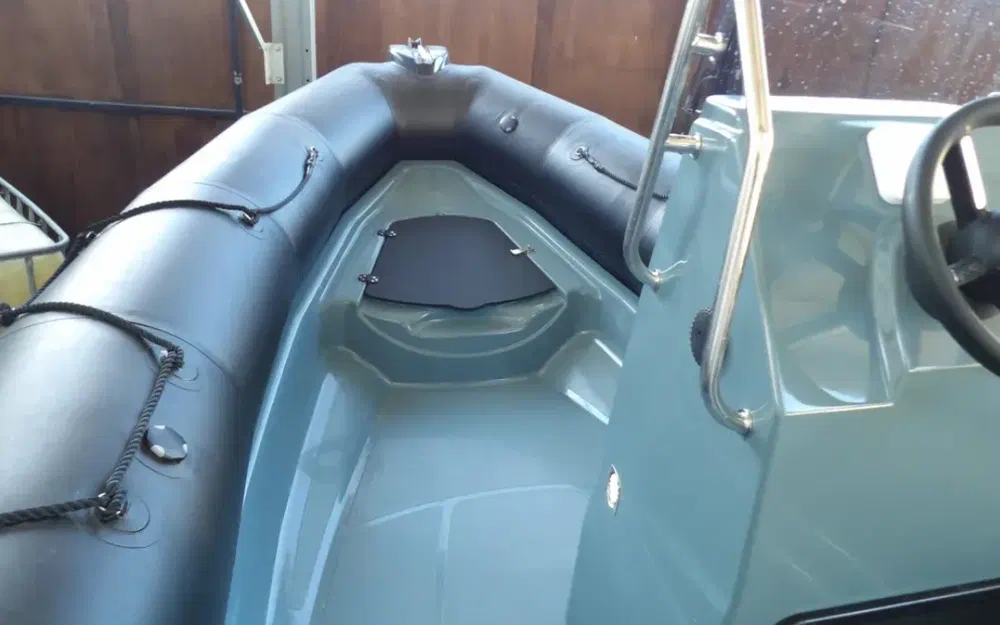 slider 5 Bombard Explorer 600