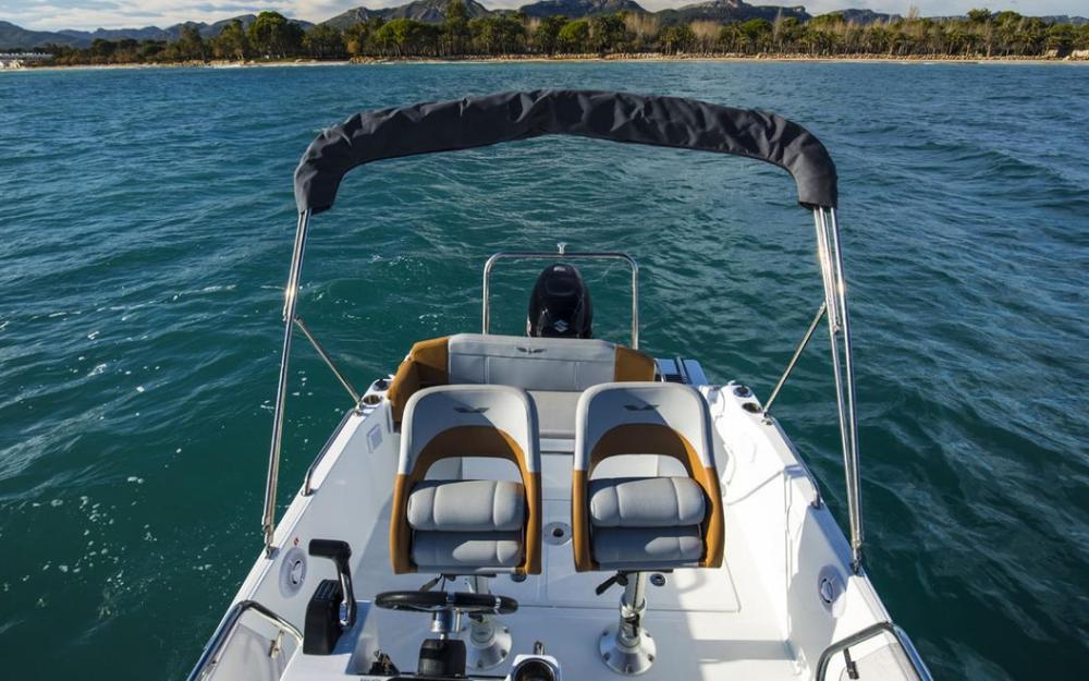 slider 2 Beneteau Flyer 6 SPACEdeck