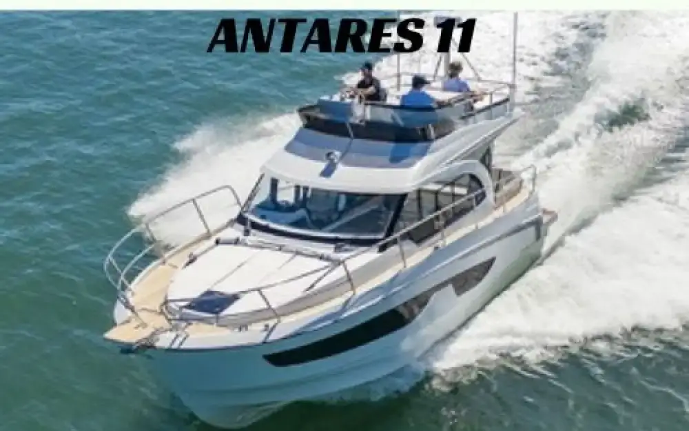 slider 0 Beneteau Antares 11 Fly