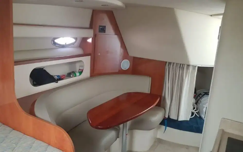 slider 9 Cruisers Yachts  280 CXi