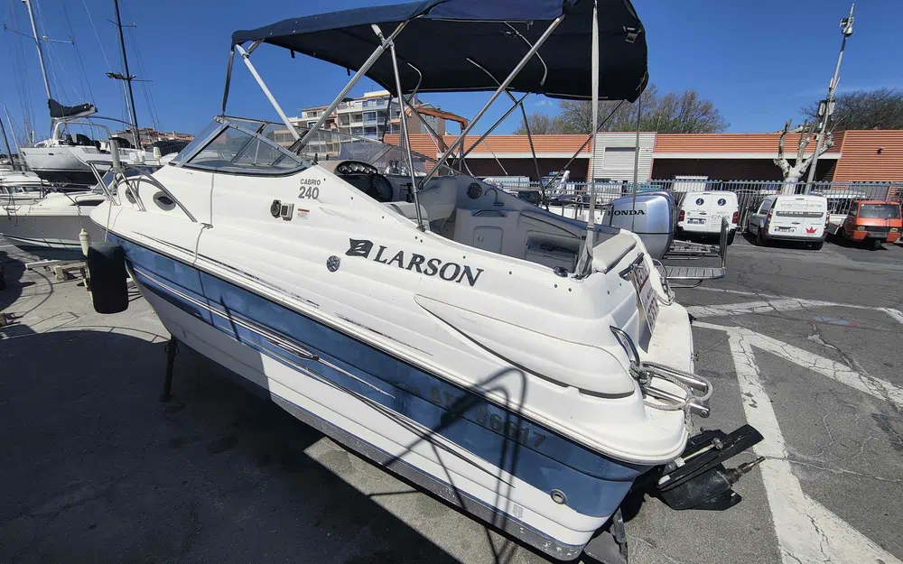 LarsonLarson 240 Cabrio