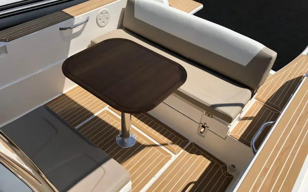 slider 5 Capelli Tempest 900