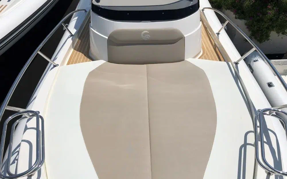 slider 7 Capelli Tempest 900