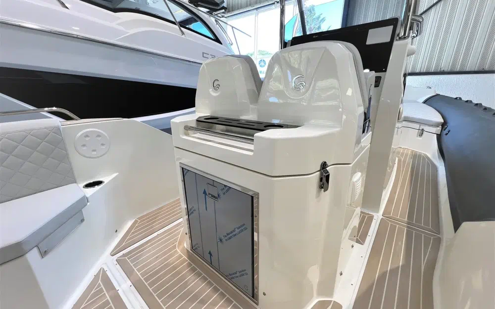 slider 9 Capelli Tempest 900