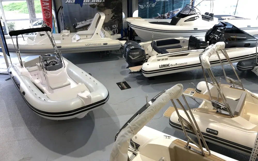 slider 9 Capelli Tempest 630