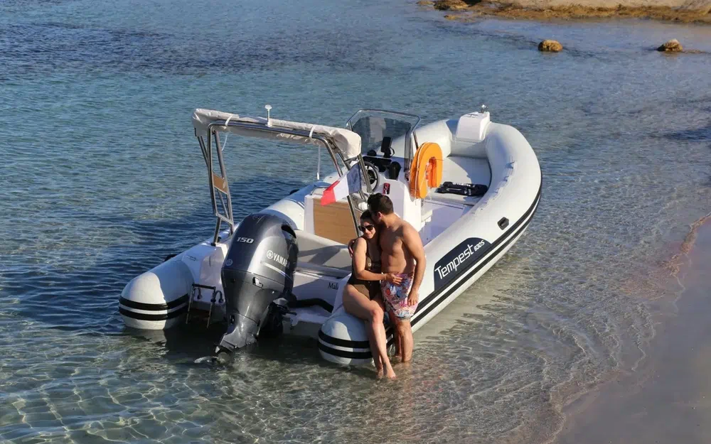 slider 1 Capelli Tempest 630