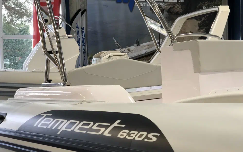 slider 3 Capelli Tempest 630