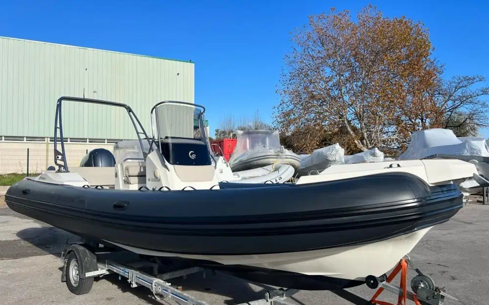 slider 2 Capelli Tempest 700