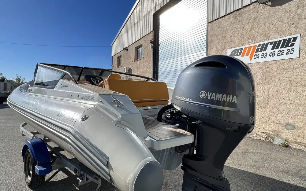 slider 17 Capelli Tempest 650