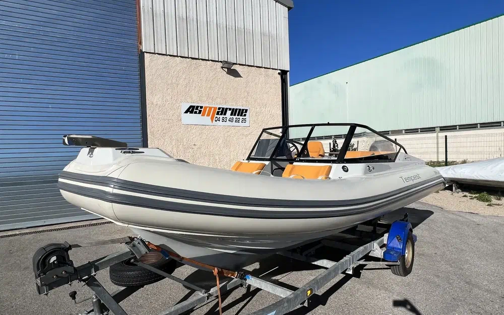 slider 3 Capelli Tempest 650