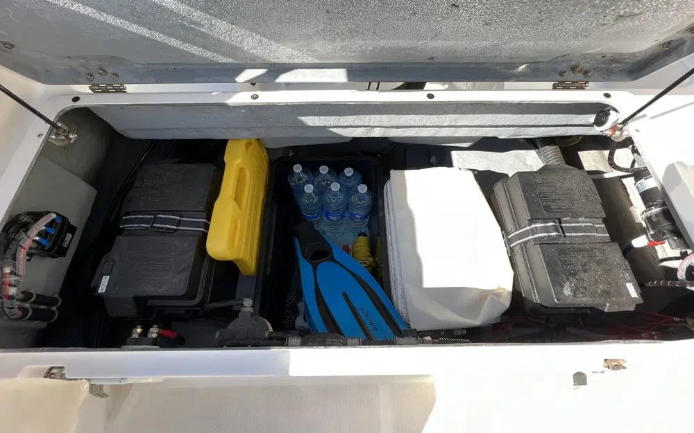 slider 14 Capelli Tempest 700